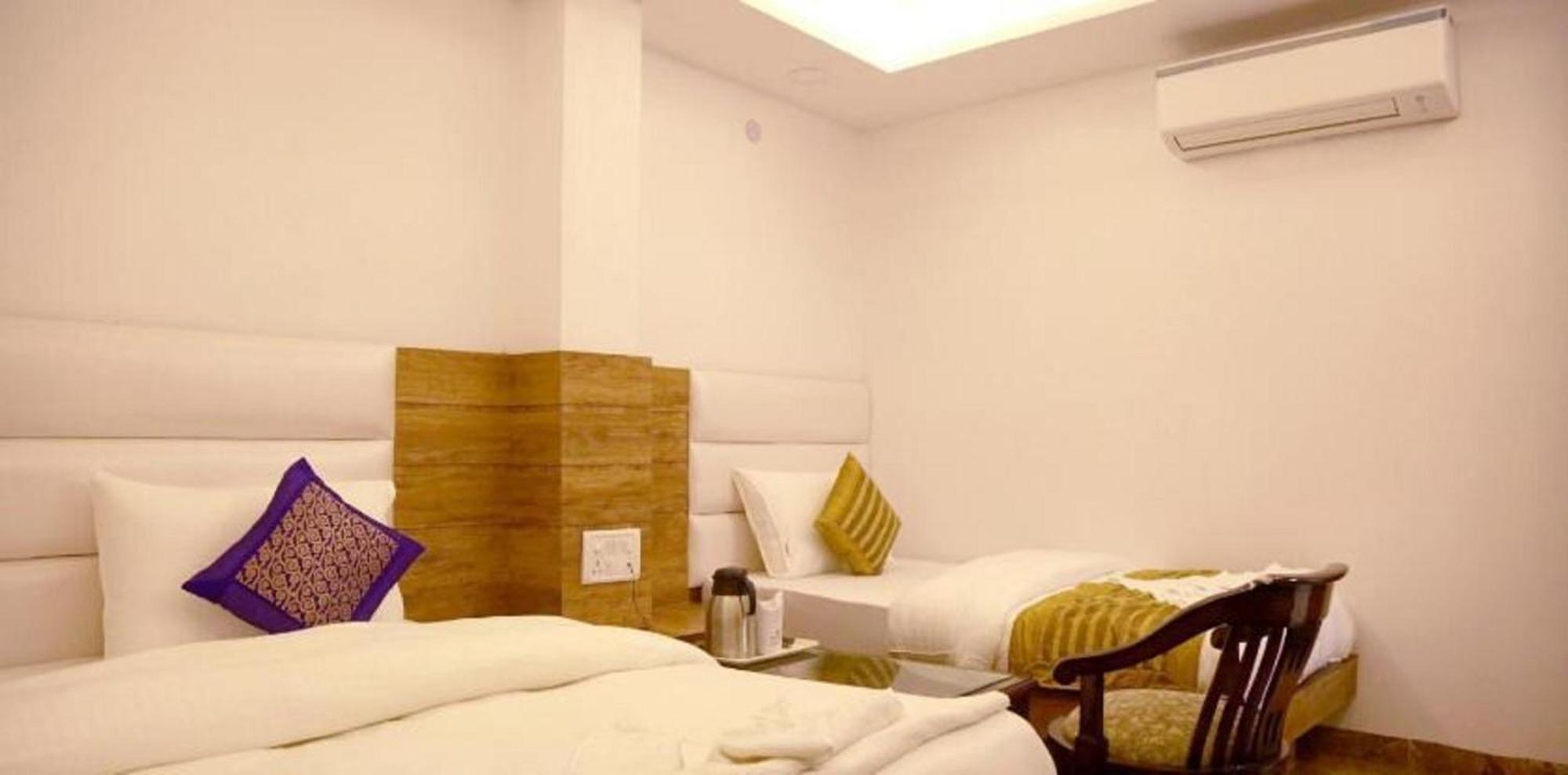 Hotel True Stay At New Delhi Railway Station Exteriör bild