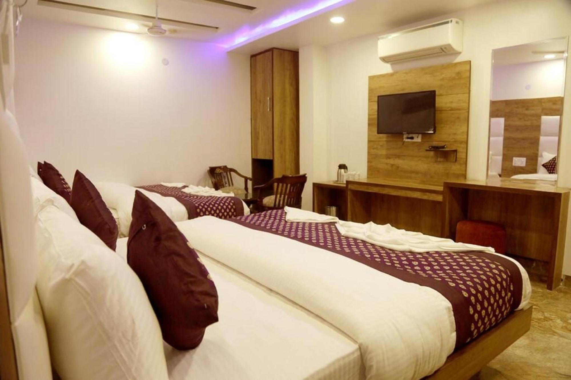 Hotel True Stay At New Delhi Railway Station Exteriör bild